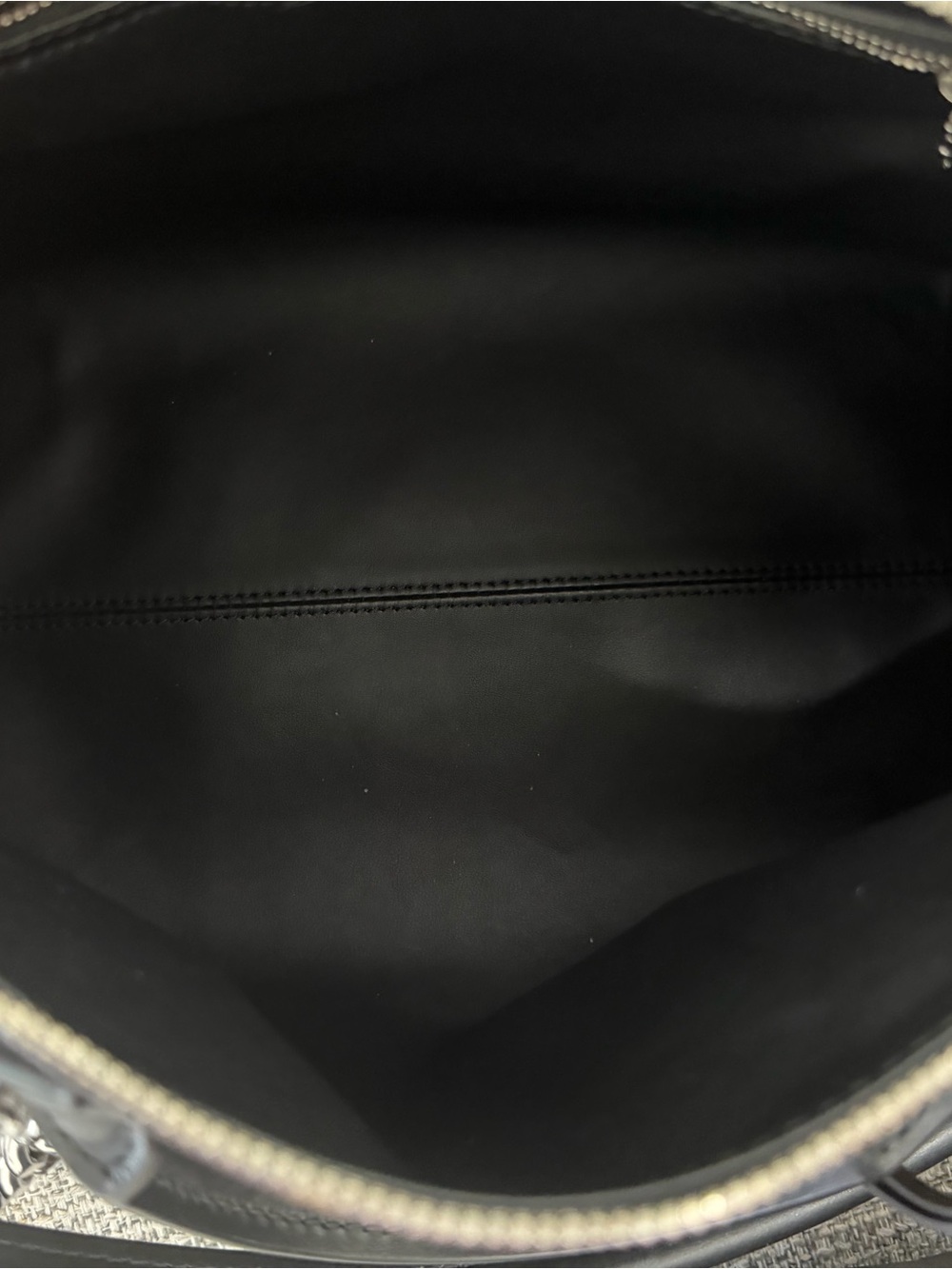 Louis Vuitton Speedy Soft 30 Dark Bag - Picture 8 of 13